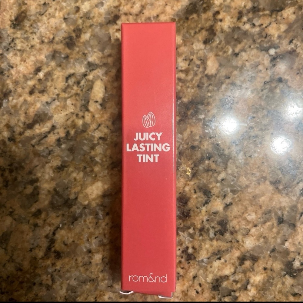 Romand Almond Rose #19